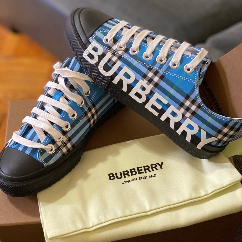 Burberry Sneakers